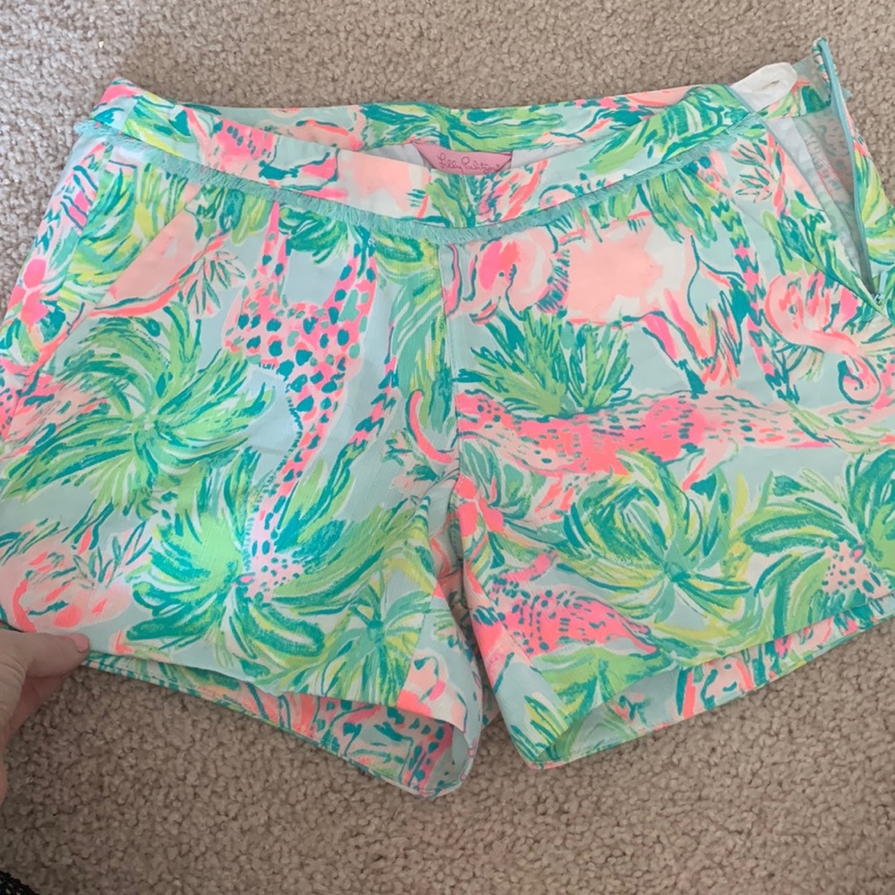 Lilly Pulitzer size 0 shorts. I think the print is on parade.